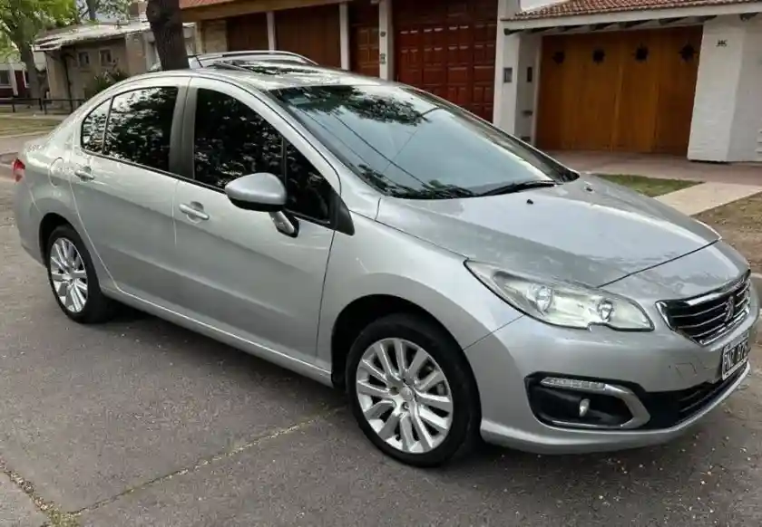 Peugeot 408  2015 - foto 1
