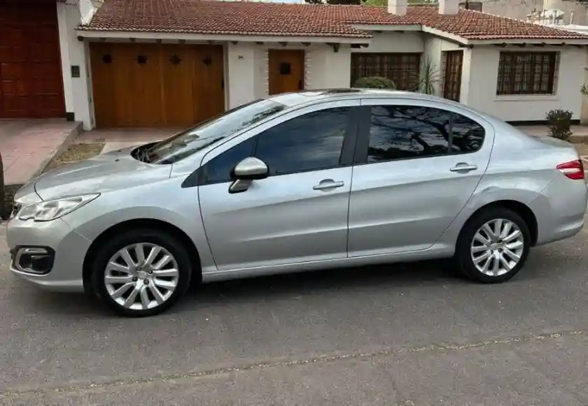 Peugeot 408  2015 - foto 2