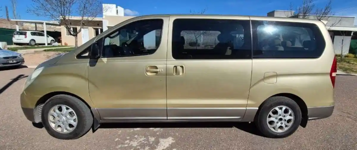 Hyundai H1  2009 - foto 2