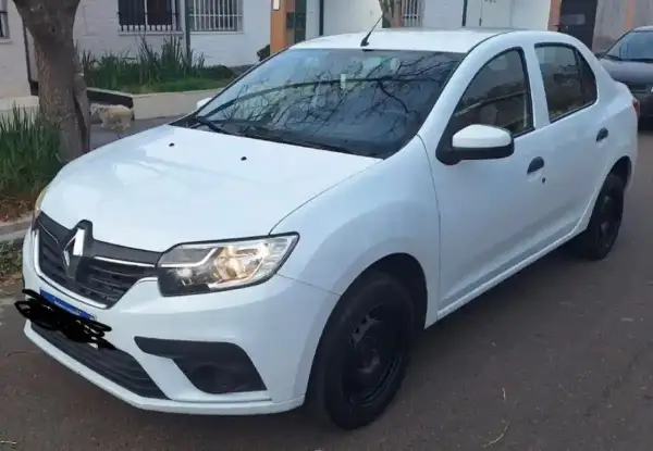 Renault Logan  2023 - foto 1