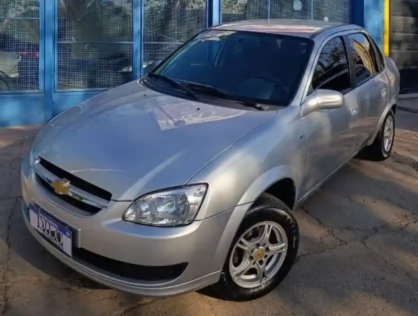 Chevrolet Classic  2015 - foto 1