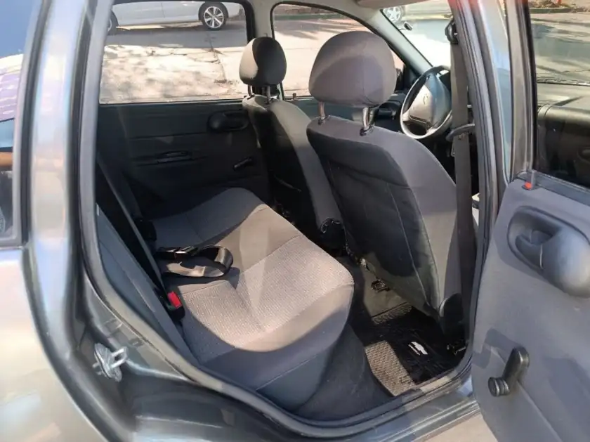 Chevrolet Classic  2015 - foto 5