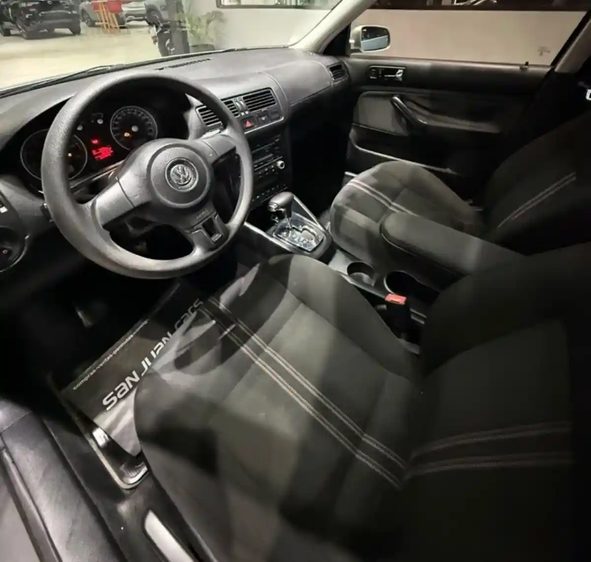 Volkswagen Bora  2013 - foto 4