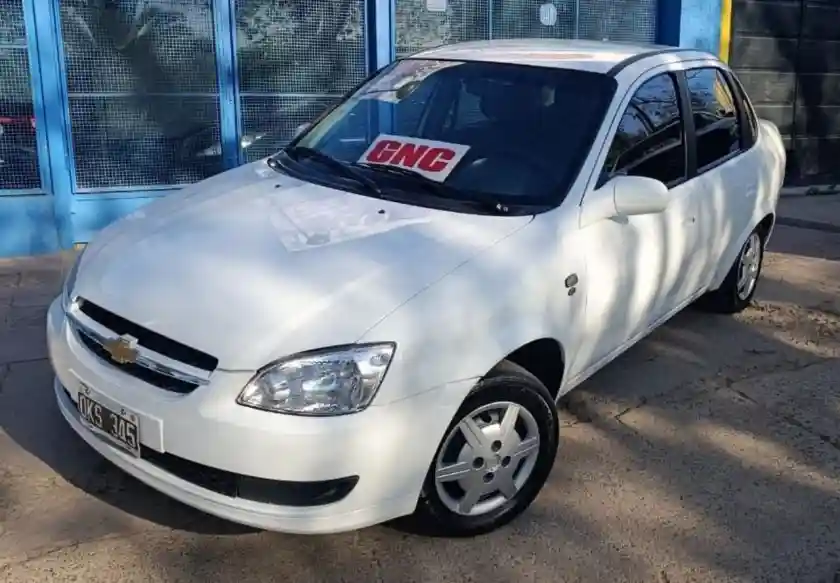Chevrolet Classic  2015 - foto 1