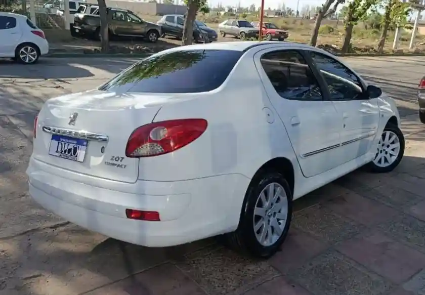 Peugeot 207  2013 - foto 3