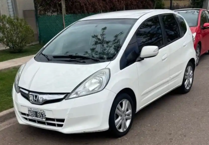 Honda Fit  2013 - foto 1