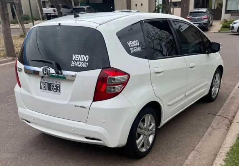 Honda Fit  2013 - foto 2