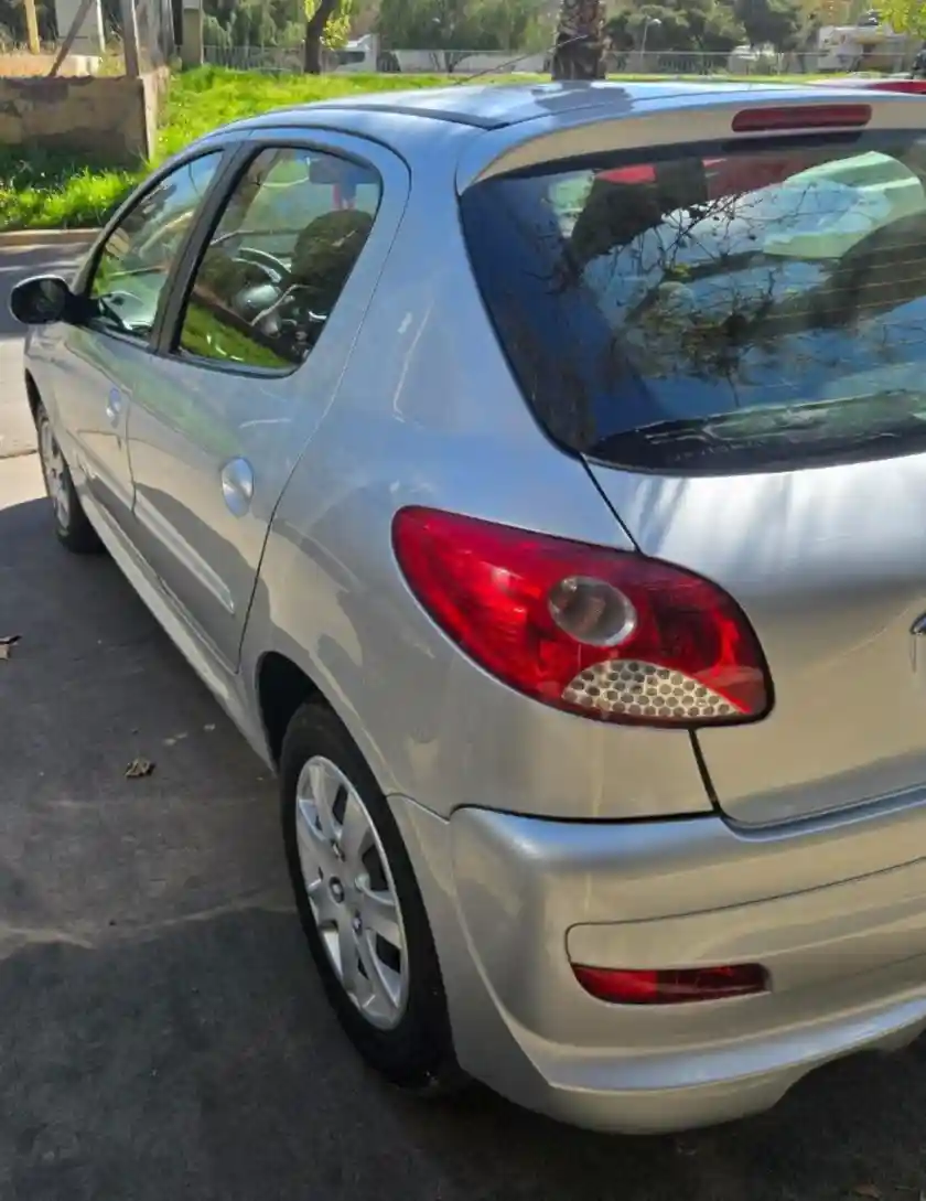 Peugeot 207  2016 - foto 3