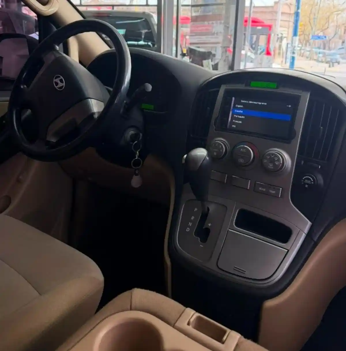 Hyundai H1  2013 - foto 5