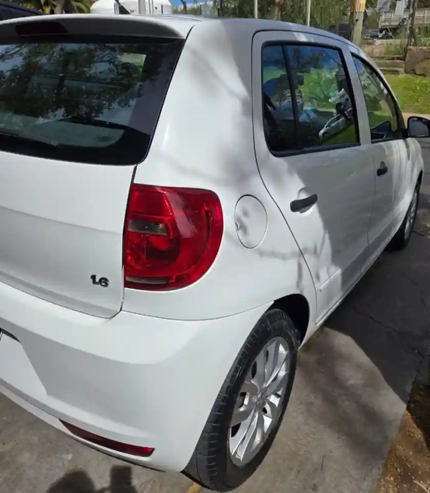 Volkswagen Fox  2012 - foto 3
