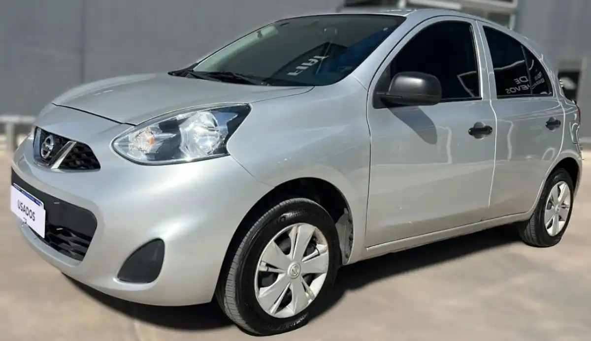 Nissan March  2018 - foto 1