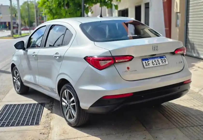 Fiat Cronos  2023 - foto 3
