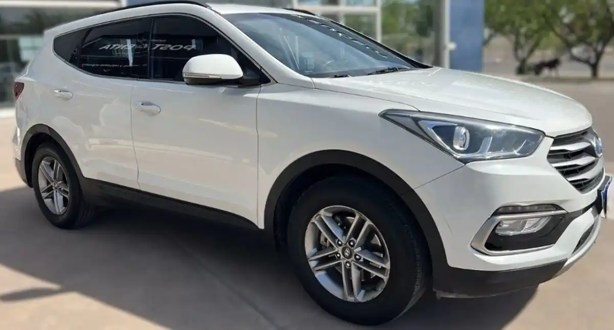 Hyundai Santa Fe  2016 - foto 2