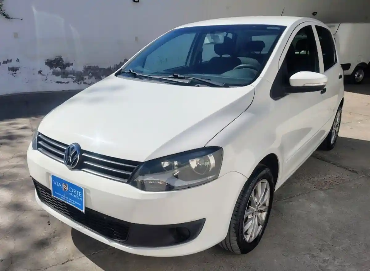 Volkswagen Fox  2014 - foto 1
