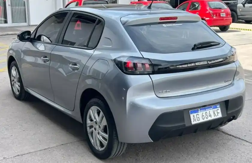 Peugeot 208  2024 - foto 4