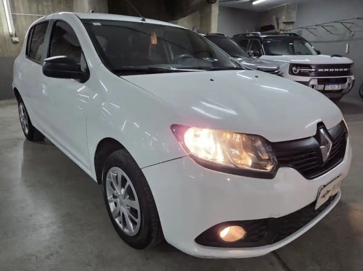 Renault Sandero  2016 - foto 2