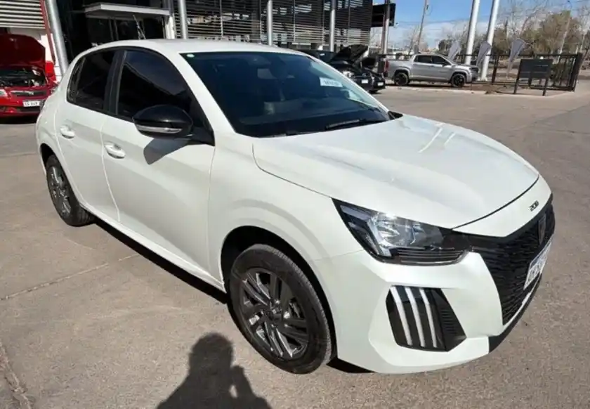 Peugeot 208  2025 - foto 3