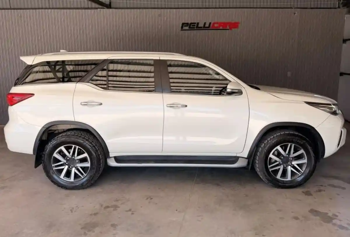 Toyota Hilux Sw4  2017 - foto 4
