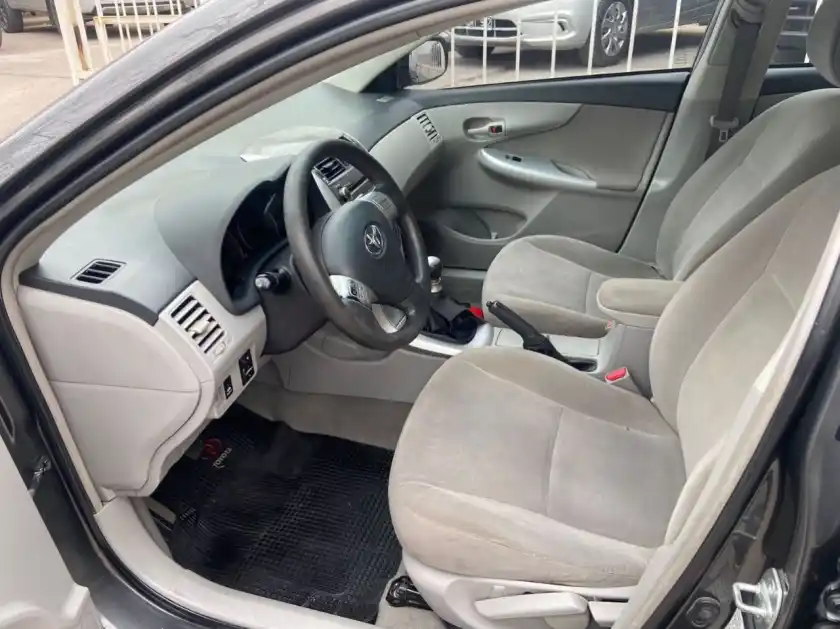 Toyota Corolla  2012 - foto 4