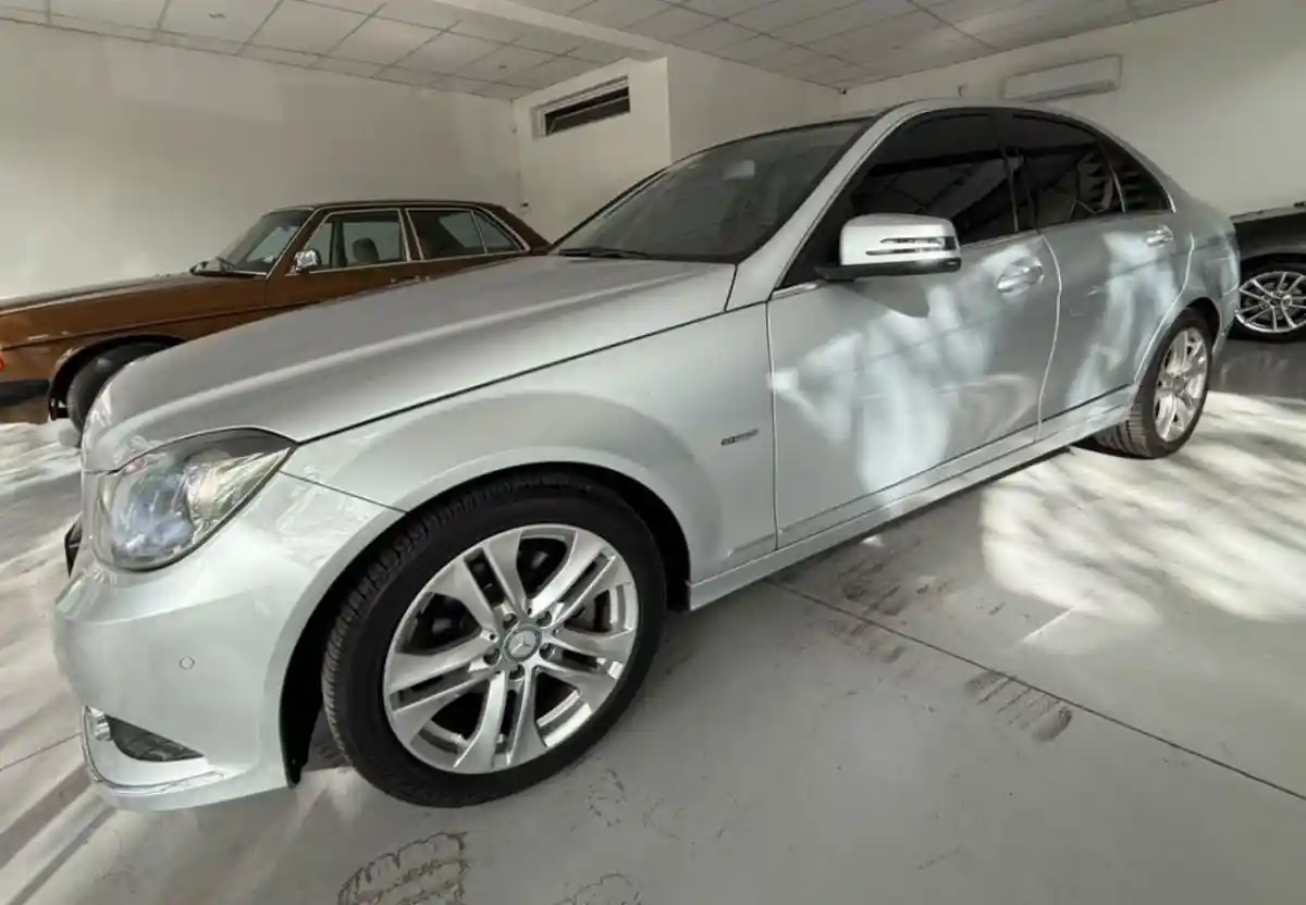 Mercedes-Benz Clase C 2012 - foto 1
