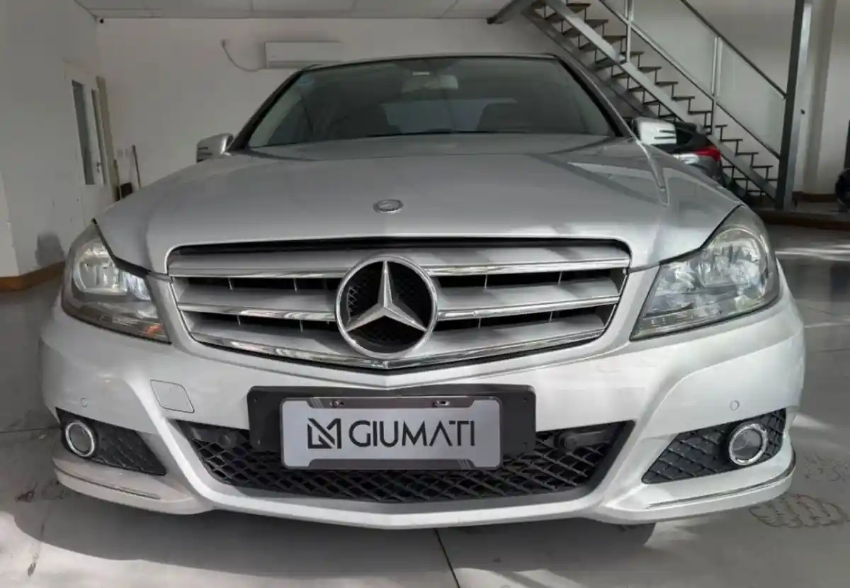 Mercedes-Benz Clase C  2012 - foto 2