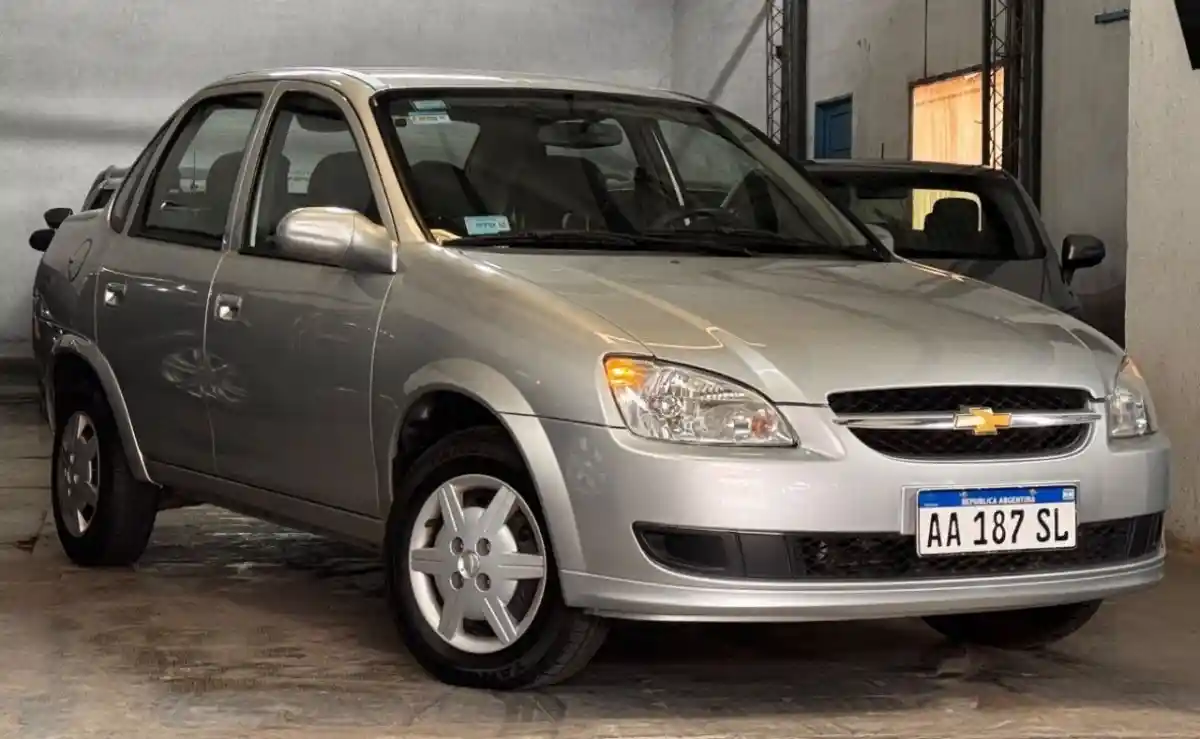 Chevrolet Classic  2016 - foto 2
