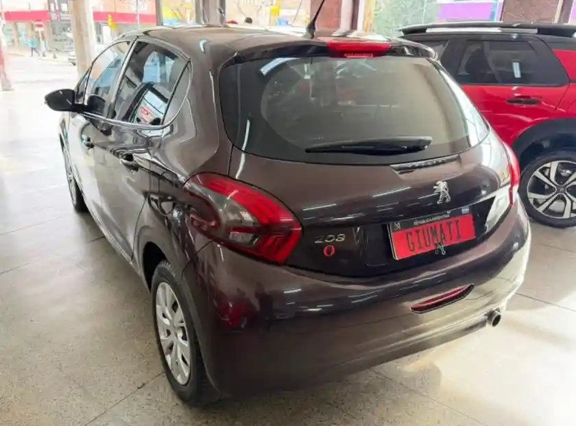 Peugeot 208  2018 - foto 4