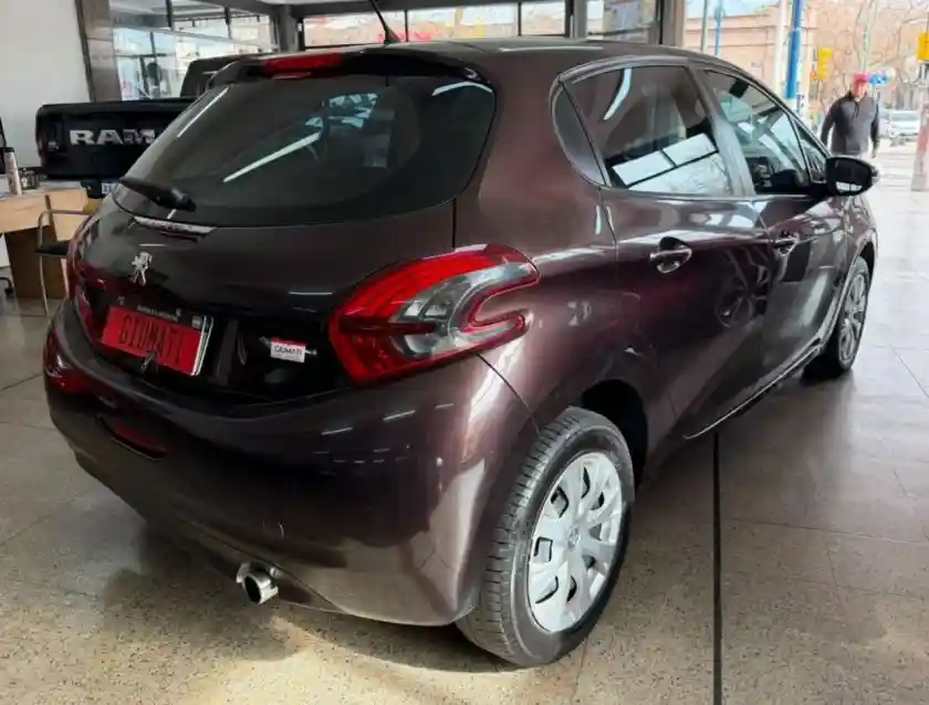 Peugeot 208  2018 - foto 5