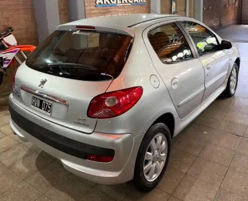 Peugeot 207  2009 - foto 4