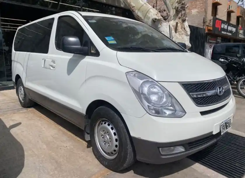 Hyundai H1  2011 - foto 1