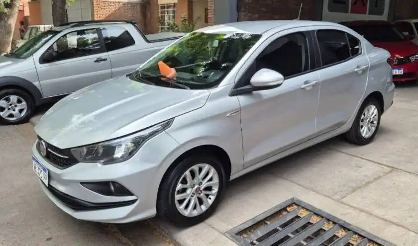 Fiat Cronos  2020 - foto 1
