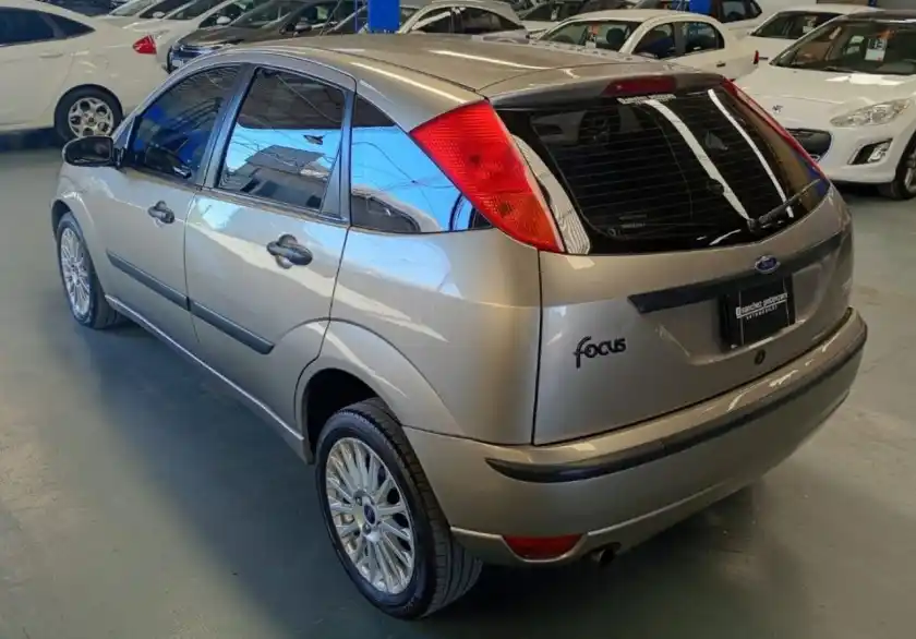 Ford Focus  2008 - foto 4