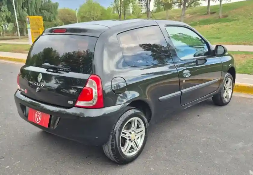 Renault Clio  2013 - foto 3