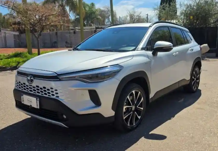 Toyota Corolla Cross 2025 - foto 1