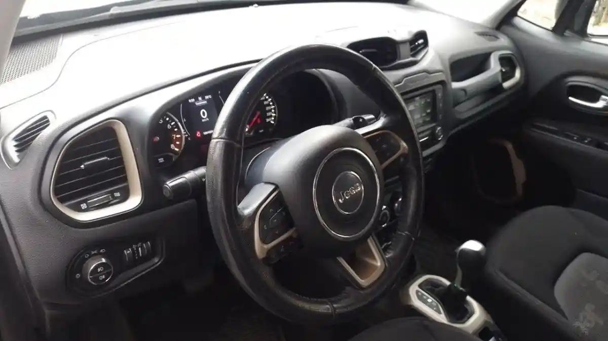 Jeep Renegade  2019 - foto 5