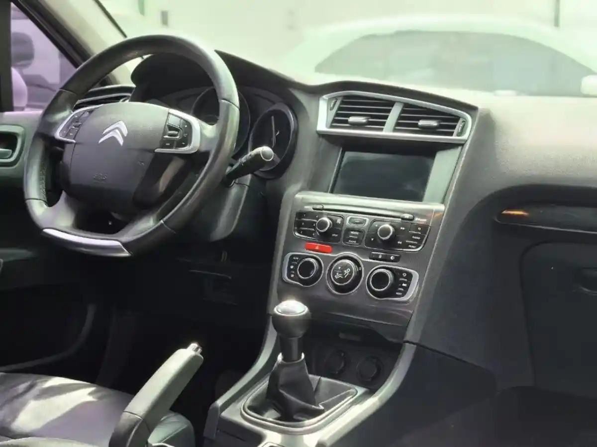 Citroën C4 Lounge  2014 - foto 4