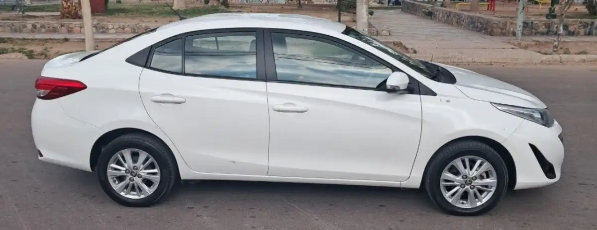 Toyota Yaris  2020 - foto 5