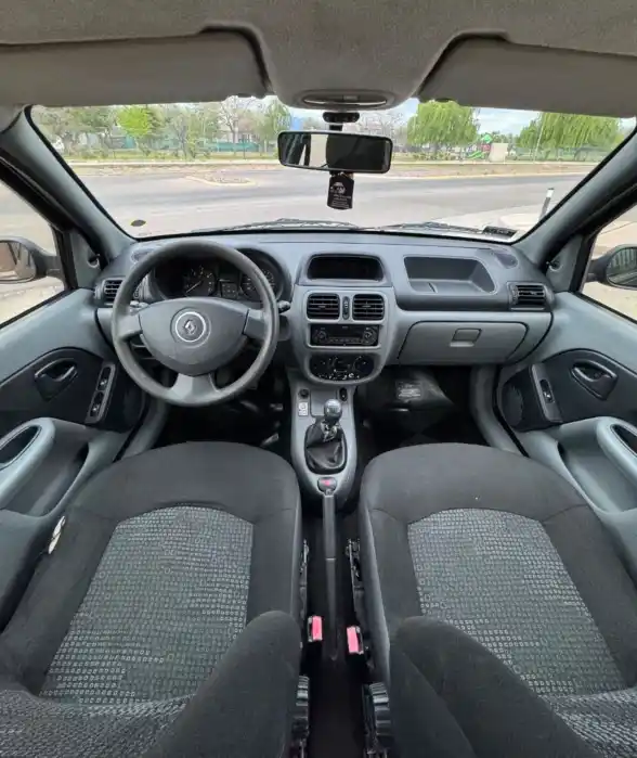 Renault Clio  2012 - foto 3