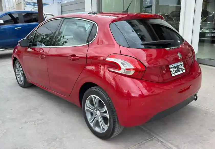 Peugeot 208  2013 - foto 3