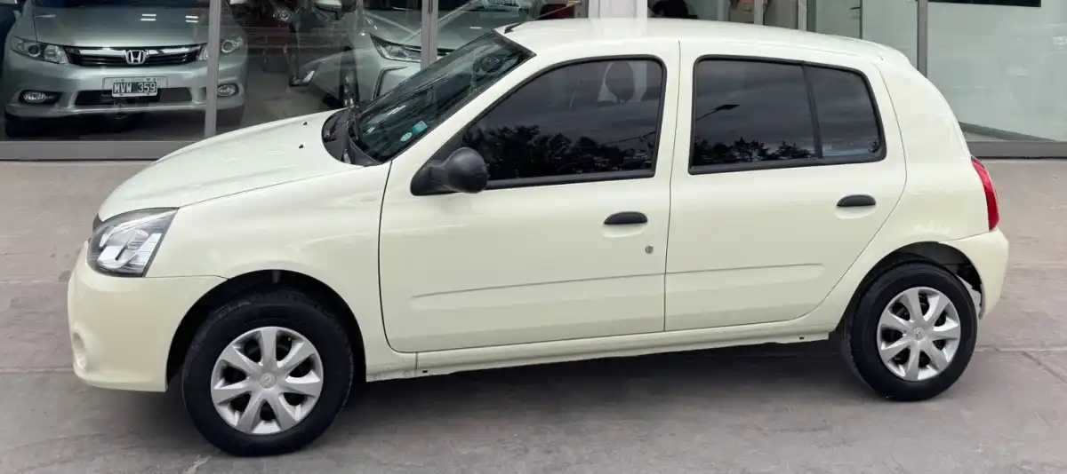 Renault Clio  2014 - foto 2