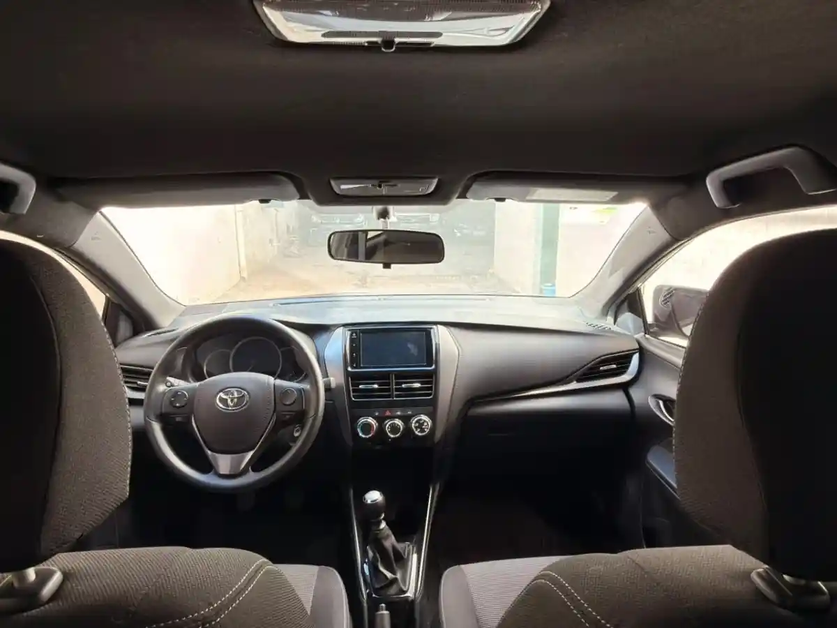 Toyota Yaris  2023 - foto 4