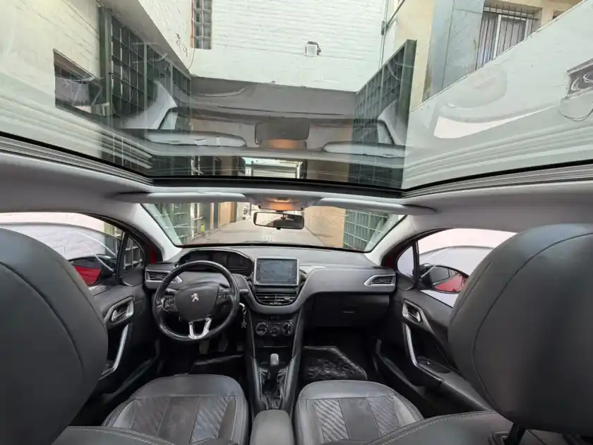 Peugeot 208  2019 - foto 4