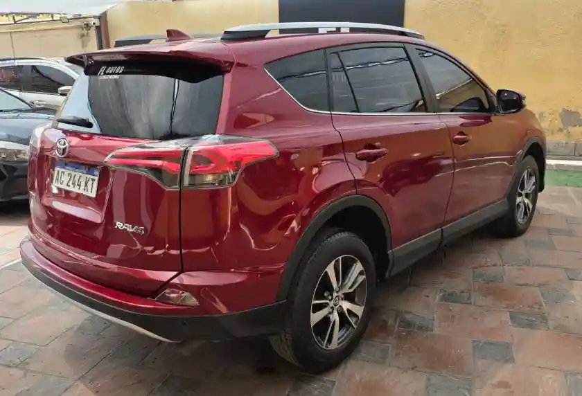 Toyota Rav4  2018 - foto 3