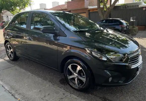 Chevrolet Onix  2018 - foto 2