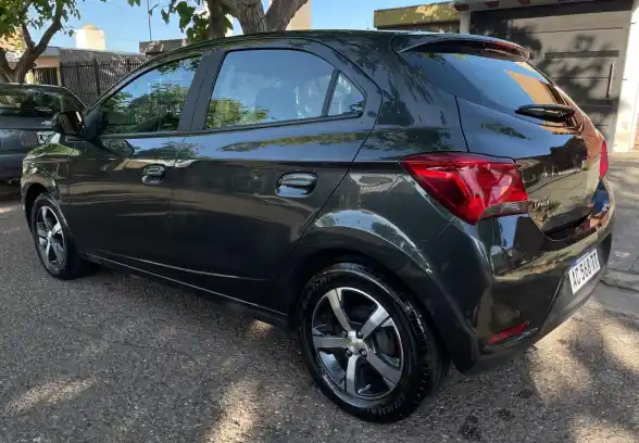 Chevrolet Onix  2018 - foto 4