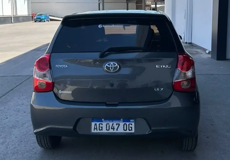 Toyota Etios  2023 - foto 5