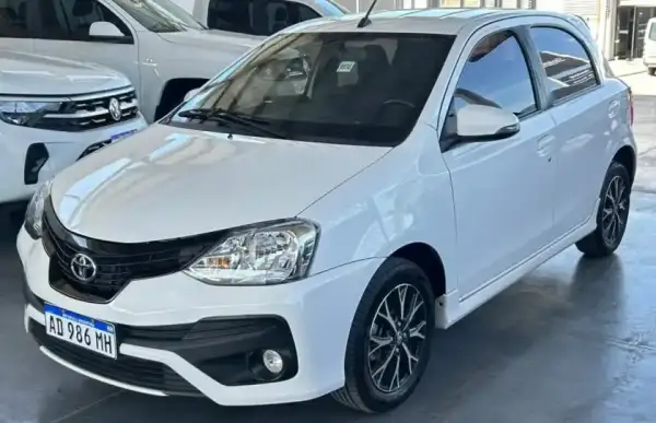 Toyota Etios  2019 - foto 1