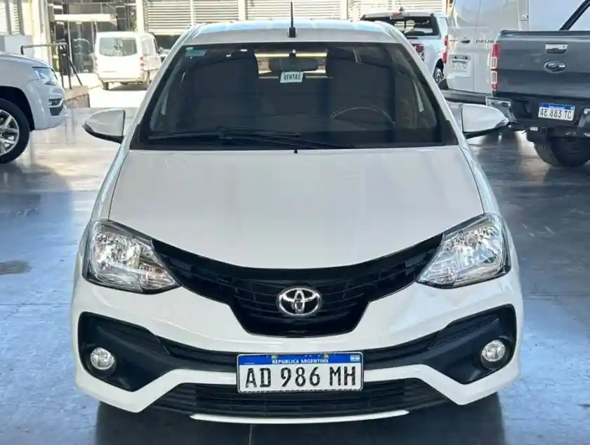 Toyota Etios  2019 - foto 2