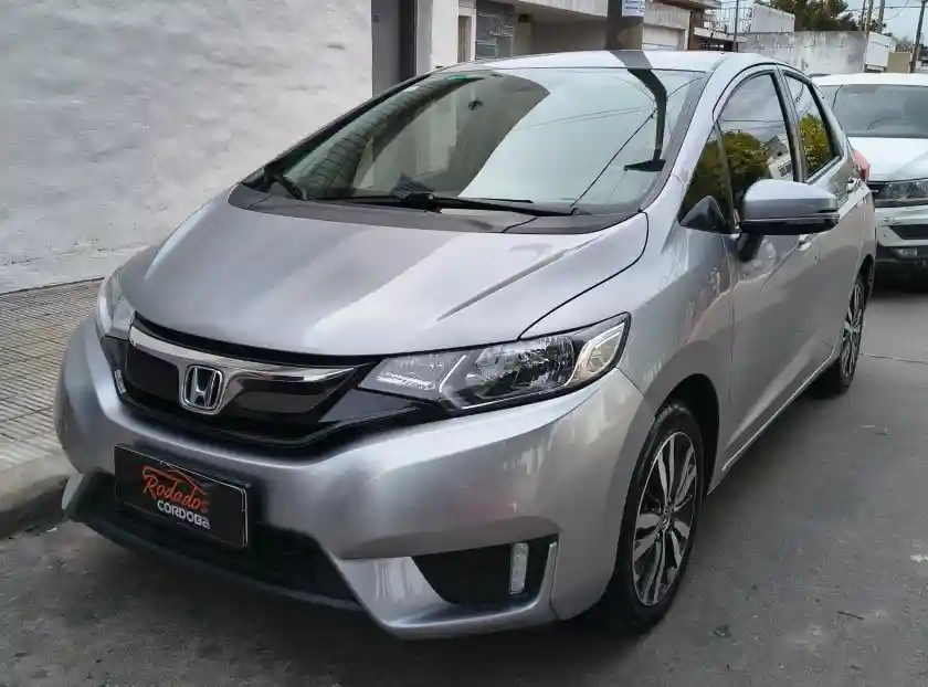 Honda Fit 2017 - foto 1