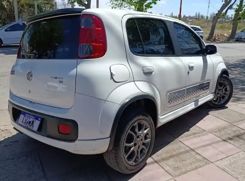 Fiat Uno Evo  2013 - foto 4
